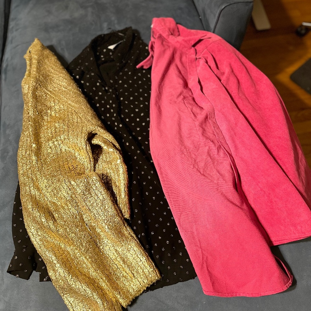 3 Zara never worn shirts - Size M